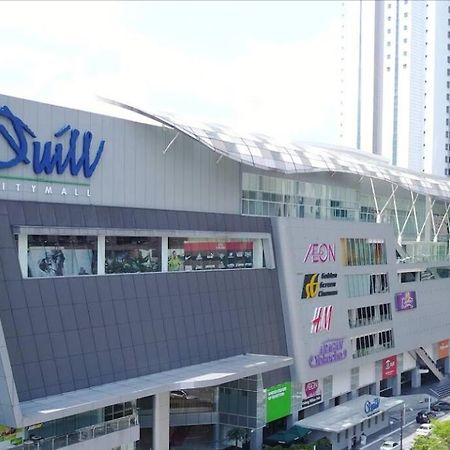 #16 M101 Dang Wangi Klcc View Pool By Livin Apartamento Kuala Lumpur Exterior foto