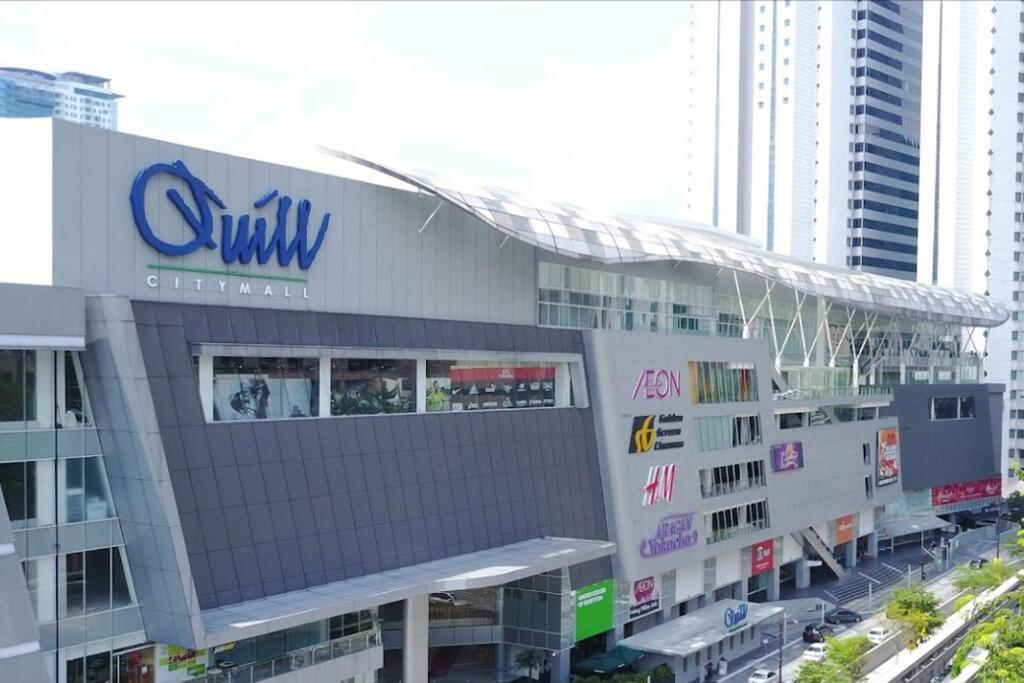 #16 M101 Dang Wangi Klcc View Pool By Livin Apartamento Kuala Lumpur Exterior foto